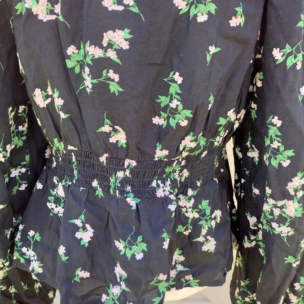 Old Navy Womens Top Blouse  Shirt Size L Black Floral - Picture 4 of 9